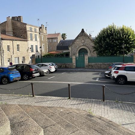 Chez Jean-Yves Et Zoe - La Dolce Vita - Au Calme, Tres Propre, Proche Parkings 니오르 외부 사진